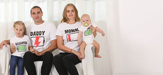 可自訂內容的家庭親子T-Shirt/嬰兒連身衣
