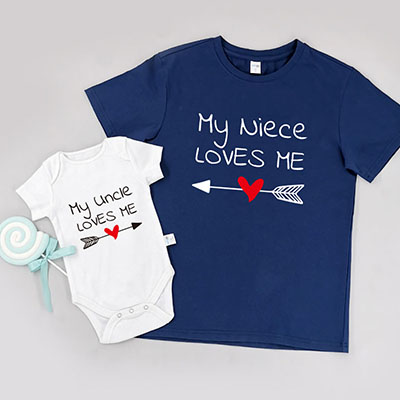 Bespoke Auntie loves me - Family / Adults / Kids T-Shirts / Baby Bodysuits