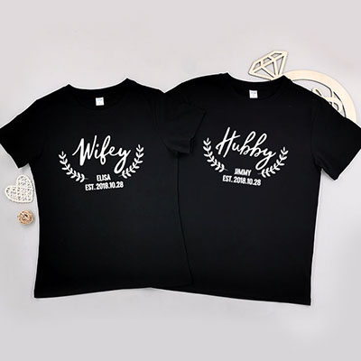 Bespoke Hubby and wifey grass - Couple / Men / Women T-Shirts