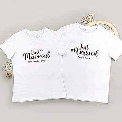 Bespoke Just Married - Couple / Men / Women T-Shirts